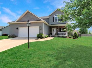 10836 N Sawmill Ln, Dunlap, IL 61525