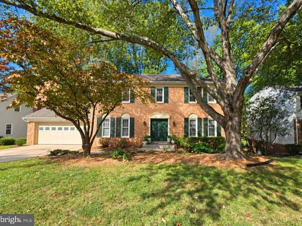 15442 Silvan Glen Dr, Dumfries, VA 22025