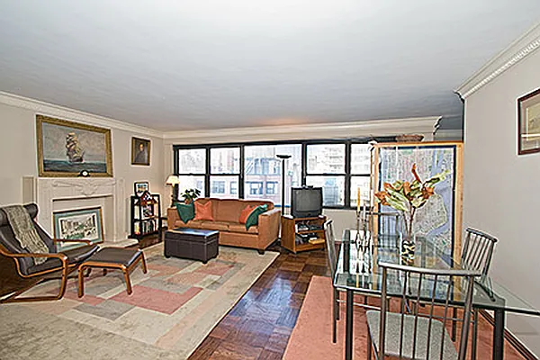 Sold by Mazzeo Real Estate | media 5