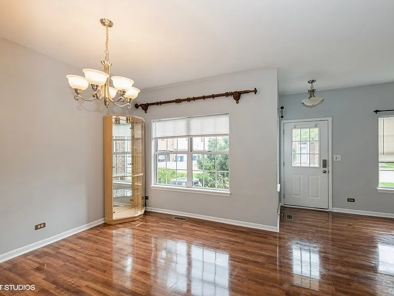 7-4 Four Seasons Ct — Photo 5