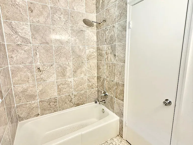 10620 Belmont Blvd — Photo 14