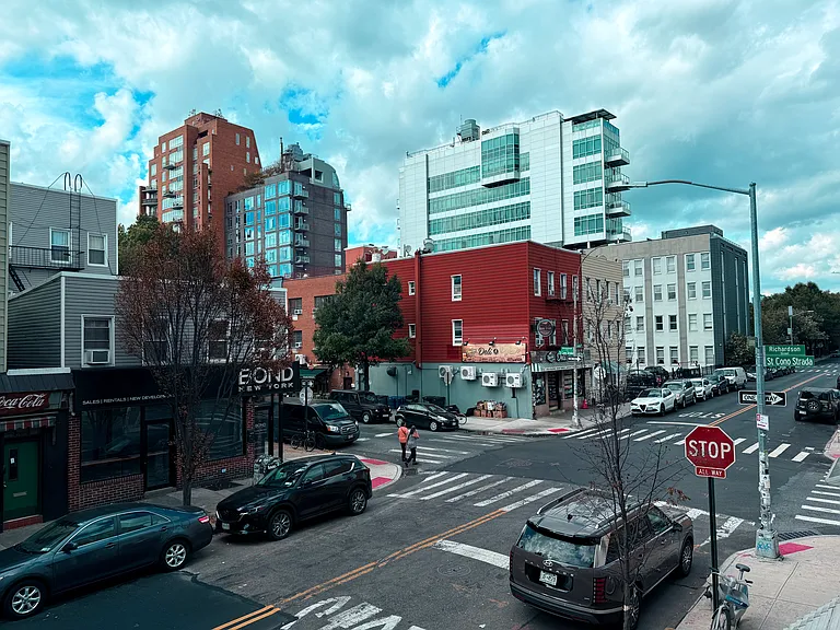 712 Lorimer St #1R — Photo 12
