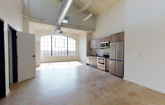 3rd image of 443 S San Pedro St #Jqe6f8eq0