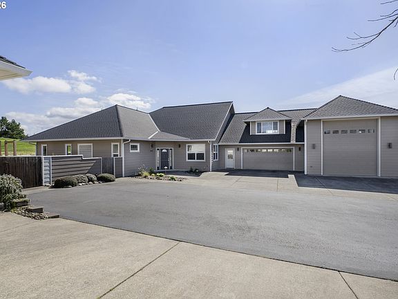 2nd image of 2116 Willow Loop E