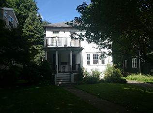 47-47A Brington Rd UNIT 1, Brookline, MA 02445