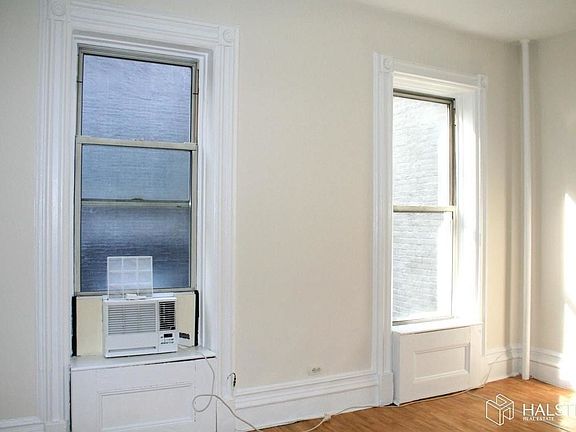 3rd image of 864 Lexington Ave APT 3