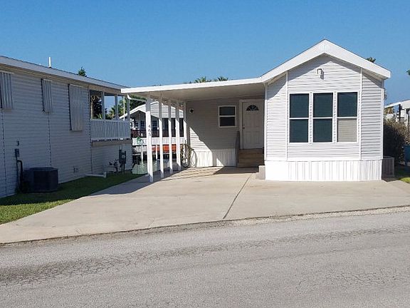 2nd image of 465 W Clam Cir