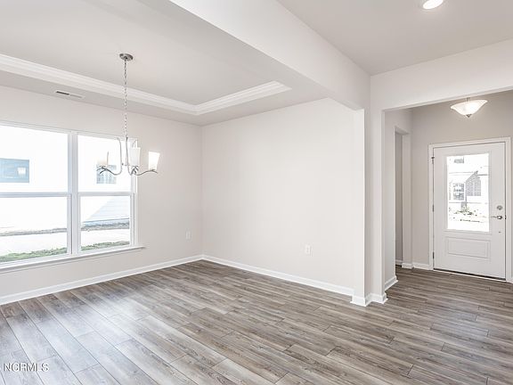 5th image of 808 Trisail Terrace Riverlights Lot 894
