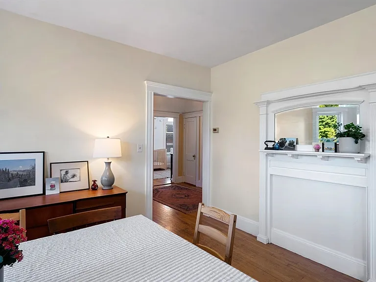 4 Linden Ct #3 — Photo 17