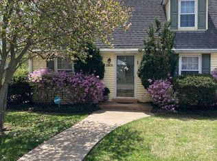 2805 E Oak St, Evansville, IN 47714