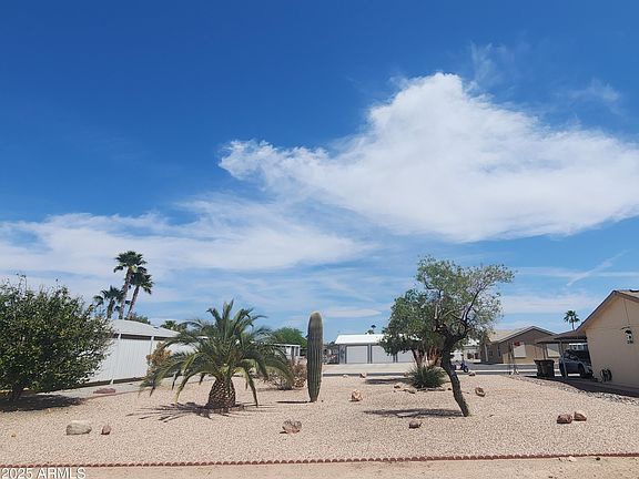 4th image of 3718 N KANSAS Avenue #107