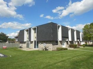 8420 162nd Pl APT 3, Tinley Park, IL 60487