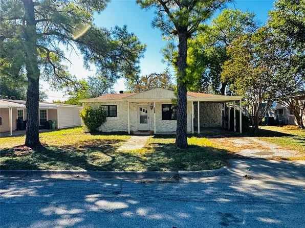 2813 Cedar Park Blvd, Richland Hills, TX 76118