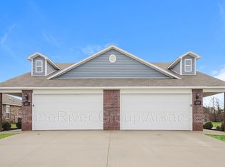 219 E Anabranch Ct, Farmington, AR 72730