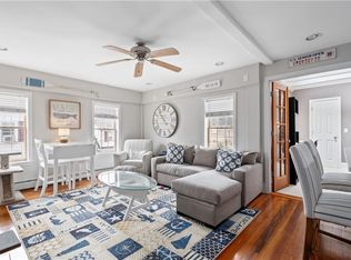 22 Stockholm St APT 4, Newport, RI 02840