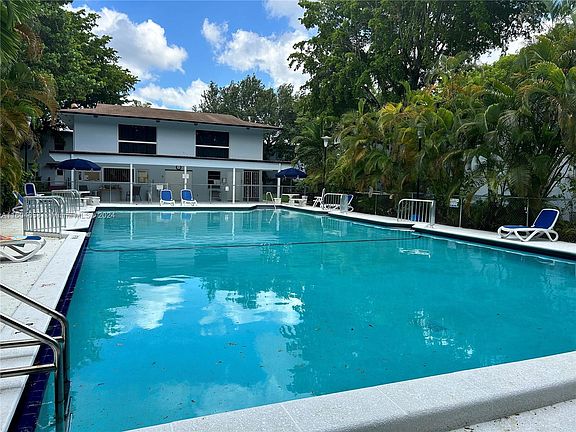 3rd image of 7825 SW 57th Ave #11D