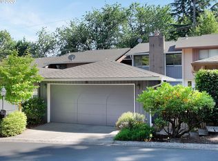 6 Wheatherstone #3, Lake Oswego, OR