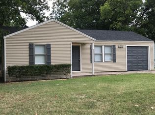 1016 Schieffer Ave, Fort Worth, TX 76110