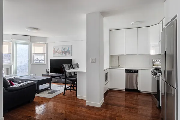 Rented by Compass | media 3