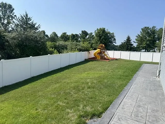 136 Alliance Ct — Photo 7