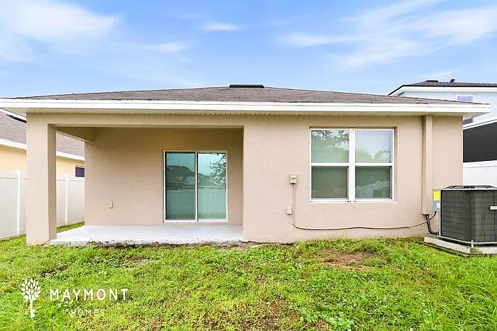 3 bed, 2.0 bath, 1516 sqft, $1,995 — Photo 3