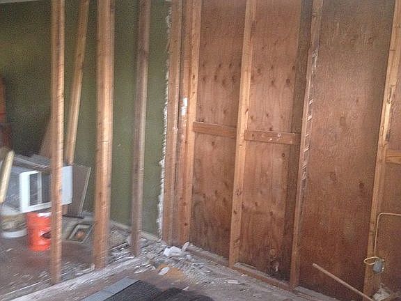 3rd image of 7900 Harrold St