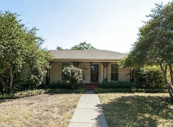3rd image of 1127 Pueblo Dr