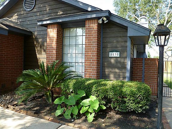 4th image of 8535 Pool Creek Dr