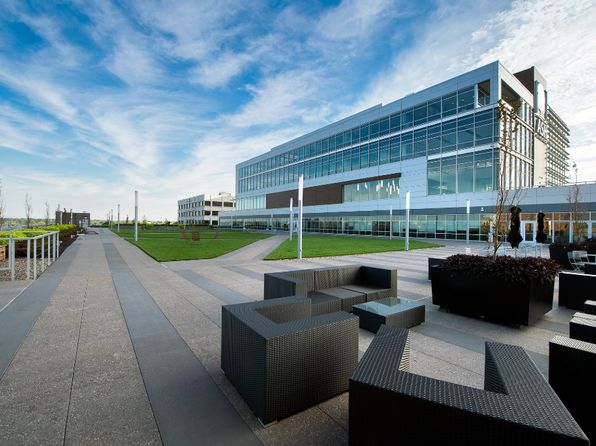 855 Webster St #7-704