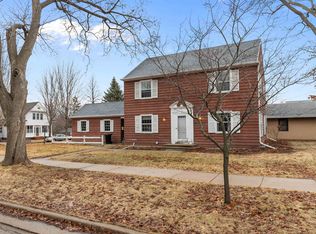 1 Brokaw Pl, Appleton, WI 54911