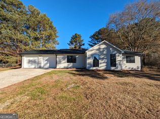 95 Mountain View Cir, Covington, GA 30016