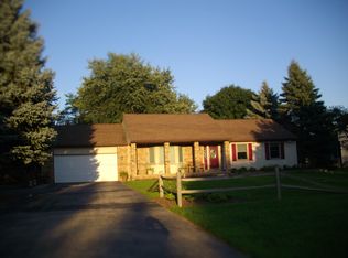 29420 Martindale Rd, New Hudson, MI 48165