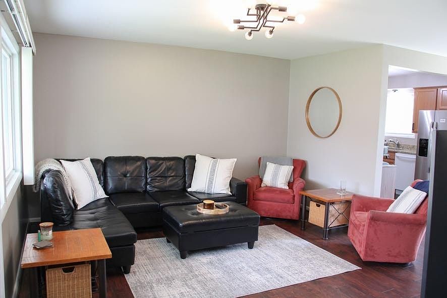 1st image of 41077 Malott Dr