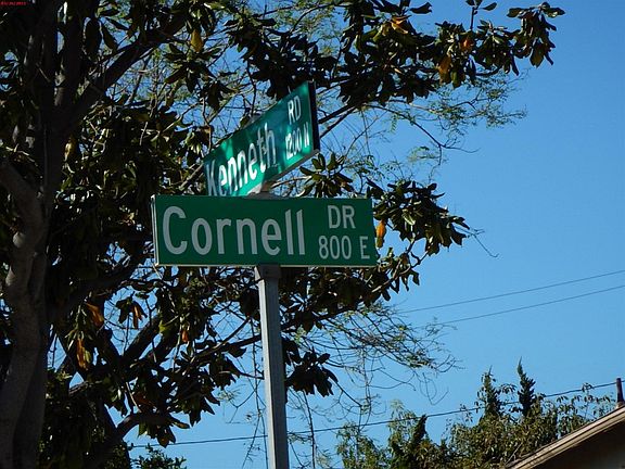 5th image of 906 Cornell Dr