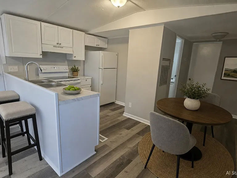 1325 Wenlon Dr #106 — Photo 2