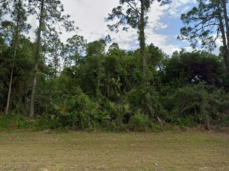 2nd image of 910 Sentinela Blvd