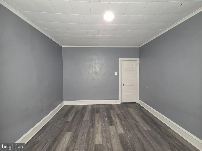 302 W Louden St — Photo 13