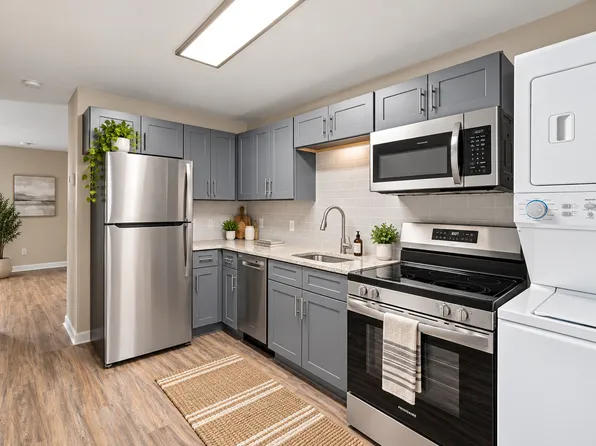 Liberty Point Apartments | Near Fort Bragg, 1301 King Ave #1302-D, Spring Lake, NC 28390