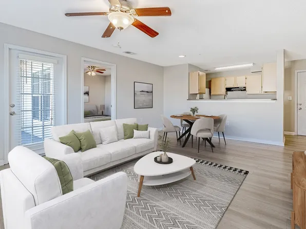 Cherry Grove Commons Apartments