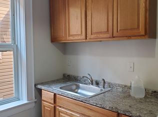 67 Chelsea Ave APT 3, Newark, NJ 07106