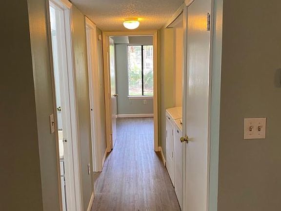 2nd image of 3510 Sable Palm Ln Unit C