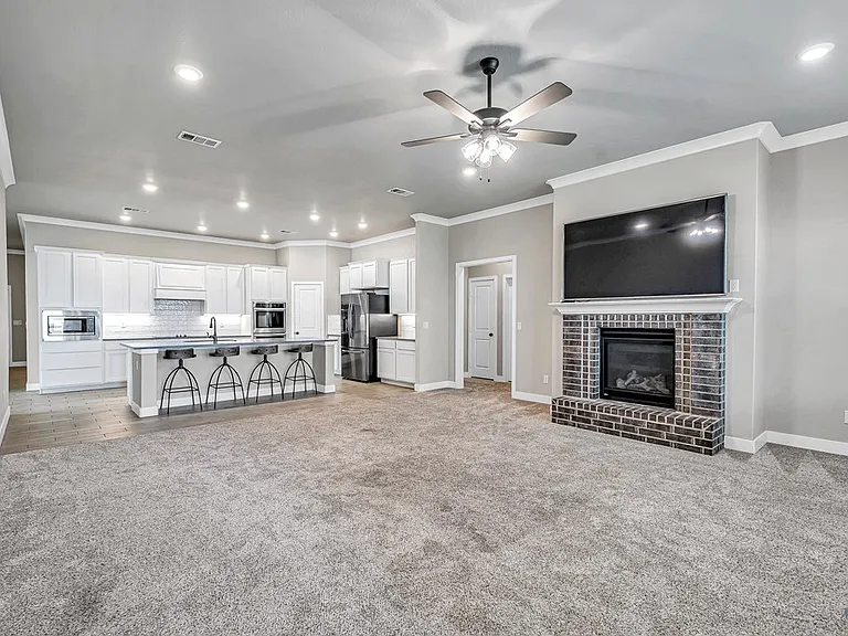 2405 Bastrop Ave — Photo 15