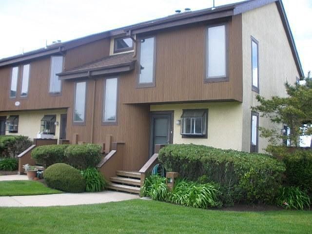 1st image of 2 Bonita Ct