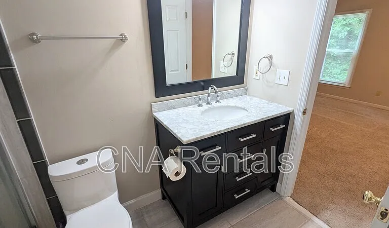 4635 Hampton Square Dr — Photo 23