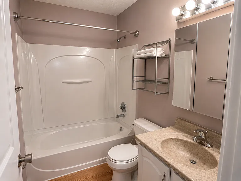 5103 Mediterranean Ct — Photo 11