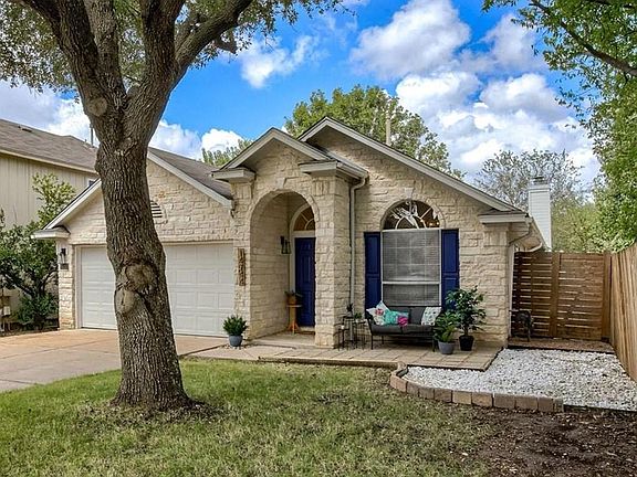2nd image of 14744 Yora Dr