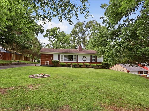 3rd image of 3059 Troehler Rd