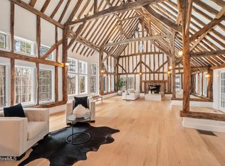 14 Pinecrest Cross Rd, South Egremont, MA 01258