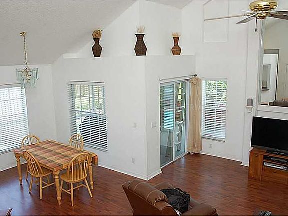 5th image of 1717 Scotch Pine Dr