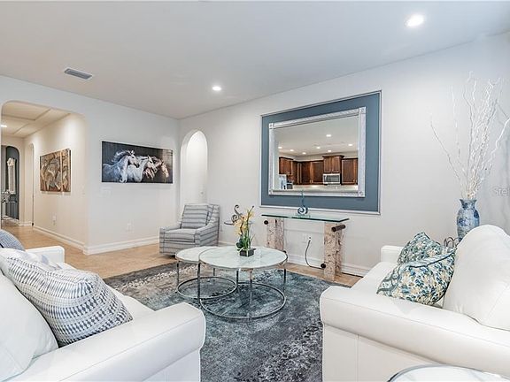 4th image of 4634 Tivoli Dr